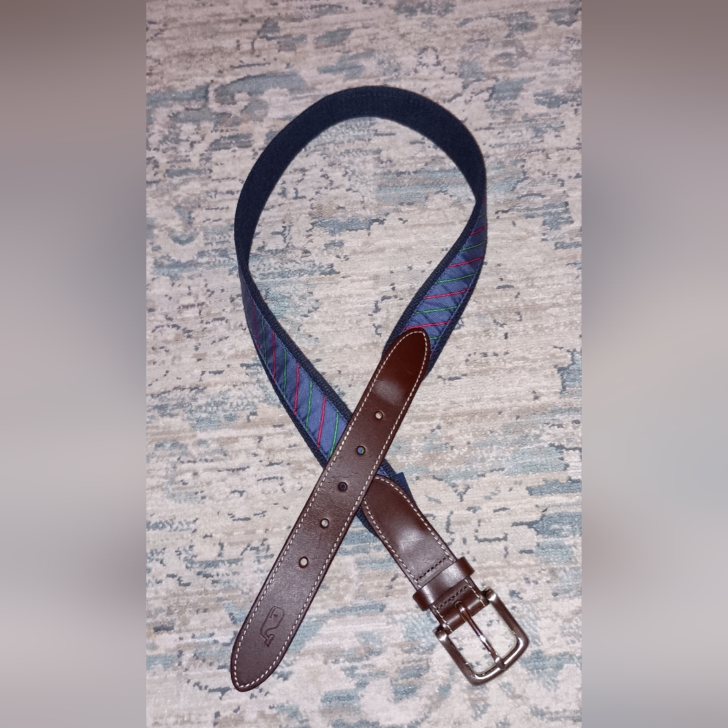 Vineyard Vines Silk Leather Navy Red Green Print Belt 32